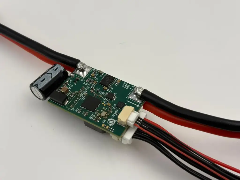 Aeromind CAN PMU (12S/60A)